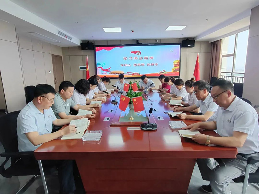 春光無(wú)限好，讀書(shū)正當(dāng)時(shí)。